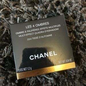 CHANEL Eyeshadow
